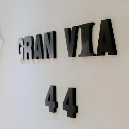 Hostal Gran Via 44-3